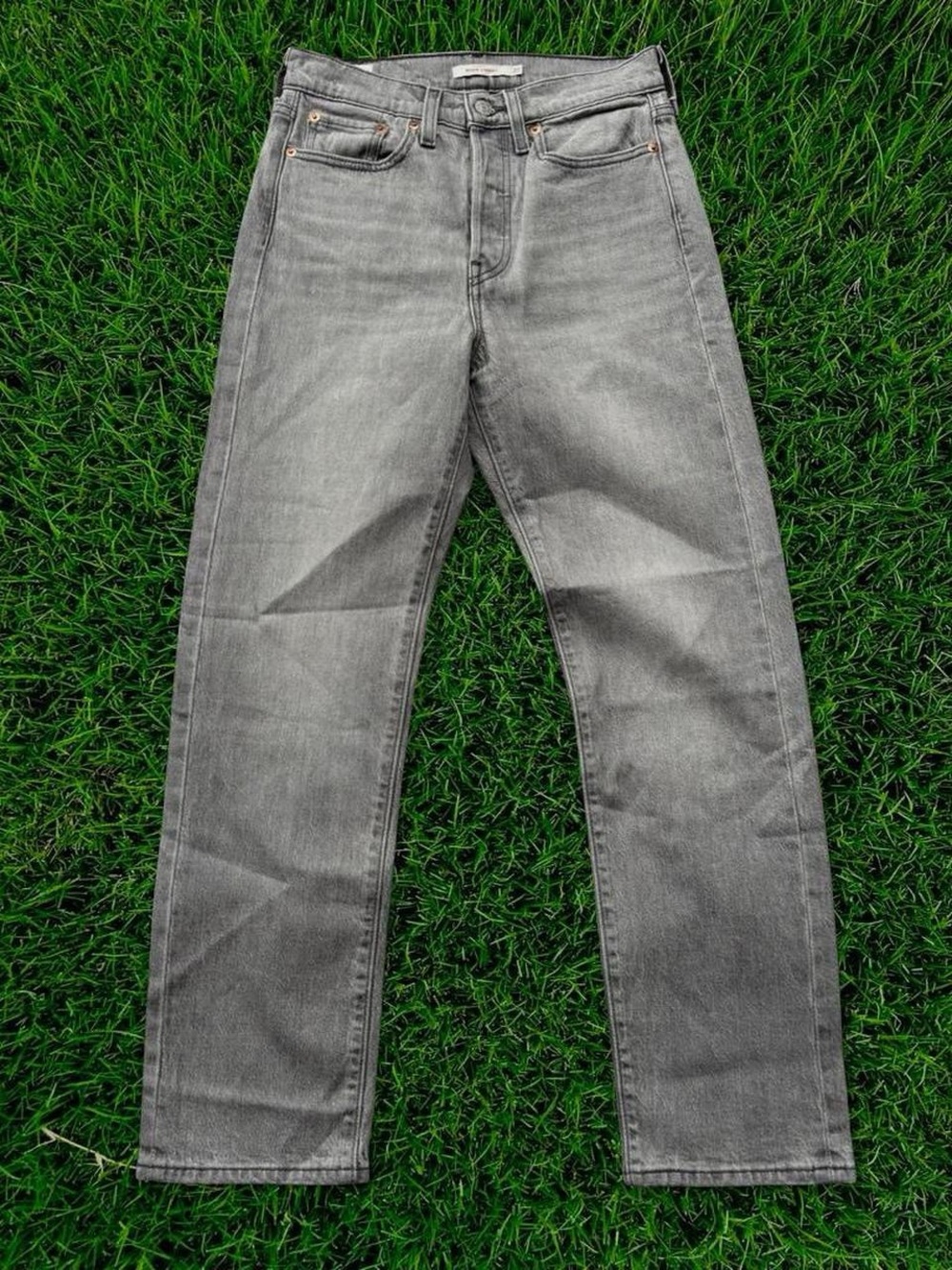 Levi’s Women’s Wedgie Straight Ankle Jeans